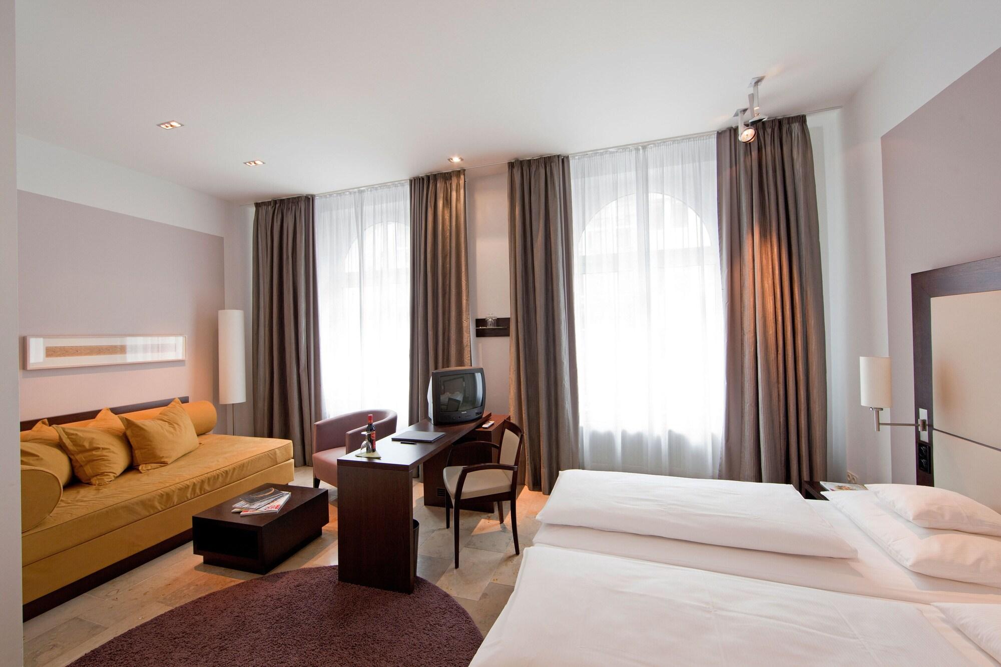 Burns Art Hotel Düsseldorf Szoba fotó